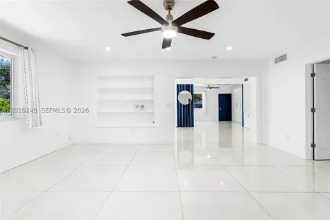 7800 SW 57th Court South Miami FL 33143