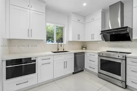 7800 SW 57th Court South Miami FL 33143