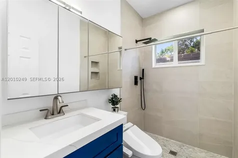 7800 SW 57th Court South Miami FL 33143