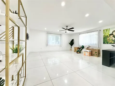 7800 SW 57th Court South Miami FL 33143