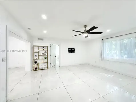 7800 SW 57th Court South Miami FL 33143