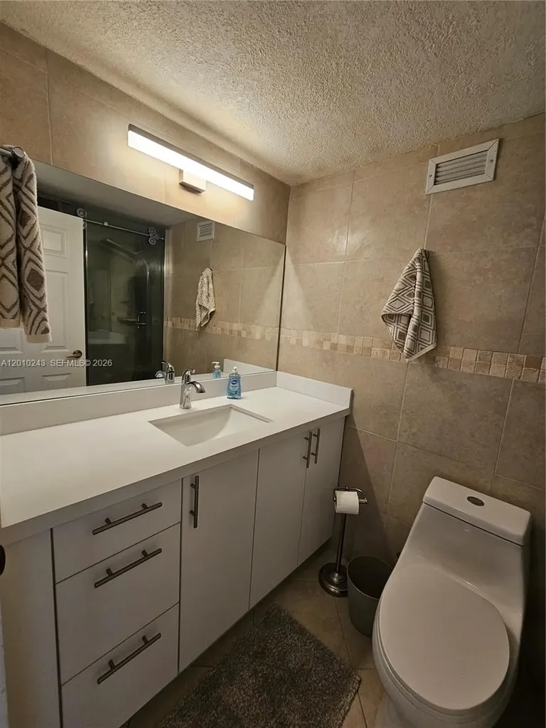2501 S Ocean Drive Hollywood FL 33019