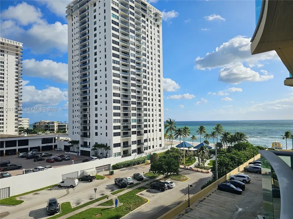 2501 S Ocean Drive Hollywood FL 33019