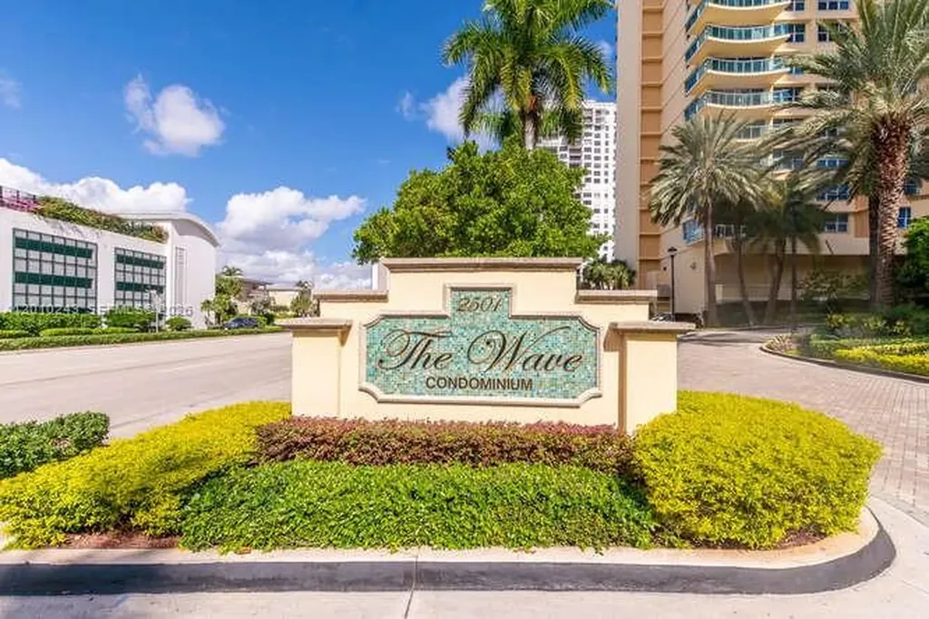 2501 S Ocean Drive Hollywood FL 33019