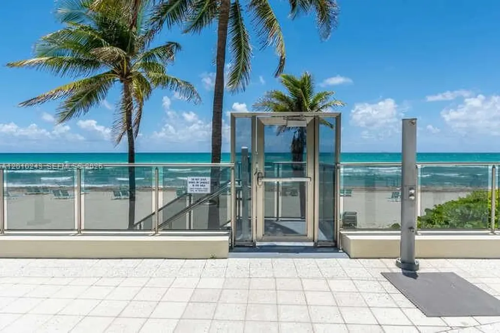 2501 S Ocean Drive Hollywood FL 33019