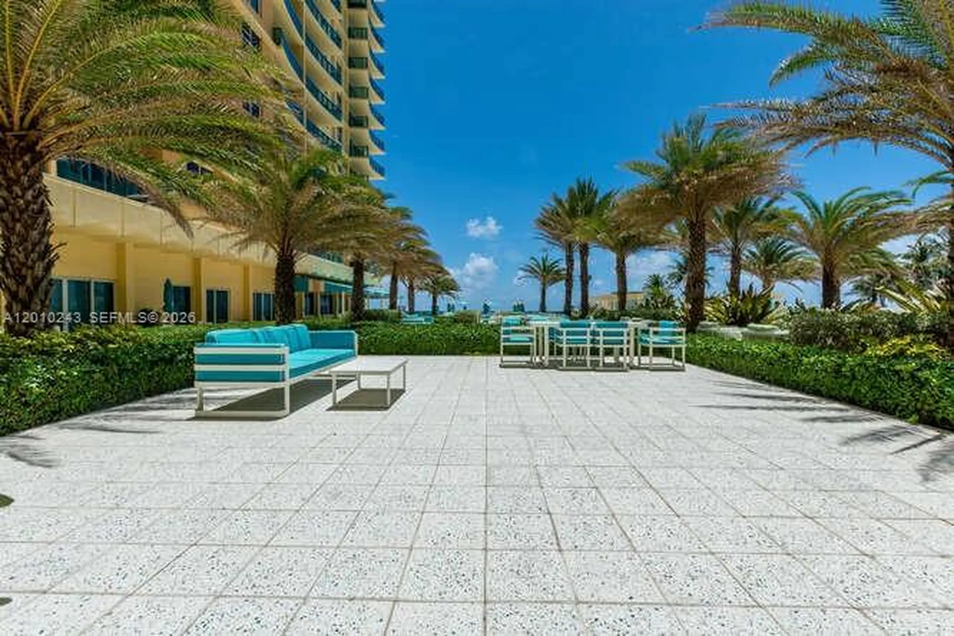 2501 S Ocean Drive Hollywood FL 33019