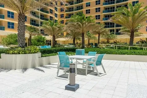2501 S Ocean Drive Hollywood FL 33019