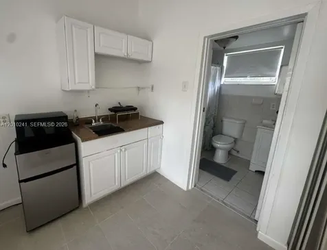 5629 SW 7th Street Miami FL 33134