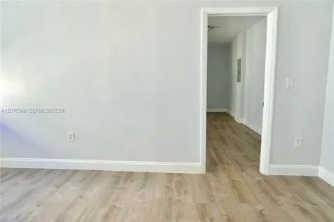 1142 SW 4th Street Miami FL 33130