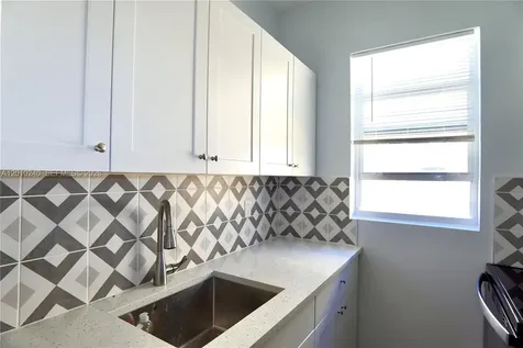 1142 SW 4th Street Miami FL 33130