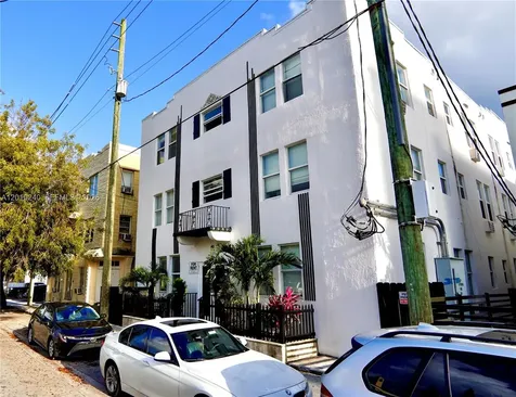 1142 SW 4th Street Miami FL 33130