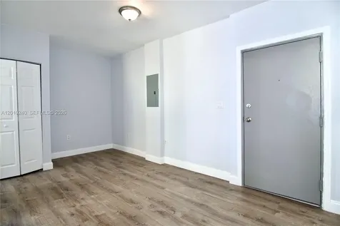1142 SW 4th Street Miami FL 33130