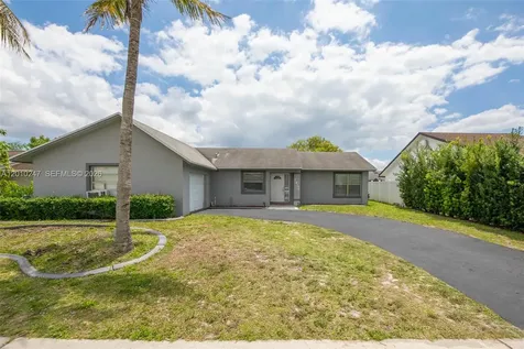 7454 NW 48th Place Lauderhill FL 33319