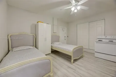 7454 NW 48th Place Lauderhill FL 33319