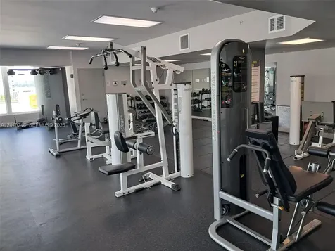 275 NE 18th Street Miami FL 33132