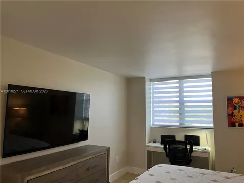 10525 SW 112th Avenue Miami FL 33176