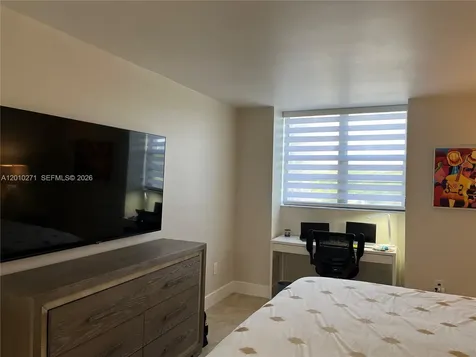 10525 SW 112th Avenue Miami FL 33176