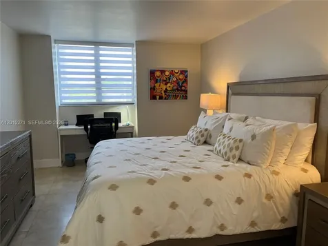 10525 SW 112th Avenue Miami FL 33176