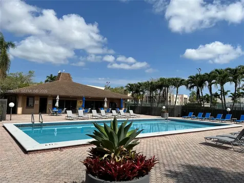 10525 SW 112th Avenue Miami FL 33176