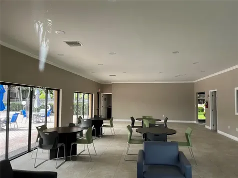 10525 SW 112th Avenue Miami FL 33176