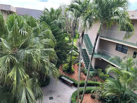 10525 SW 112th Avenue Miami FL 33176