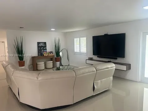 9540 SW 68th Street Miami FL 33173