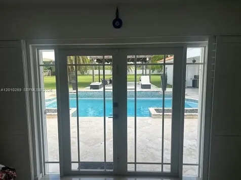 9540 SW 68th Street Miami FL 33173