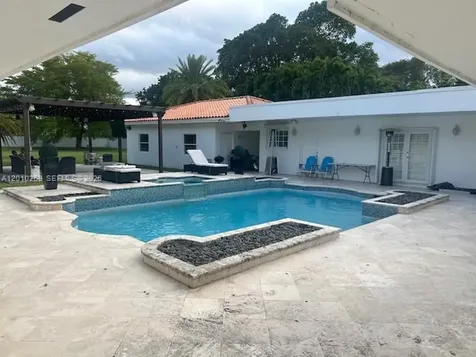 9540 SW 68th Street Miami FL 33173