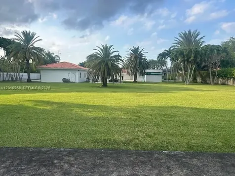 9540 SW 68th Street Miami FL 33173