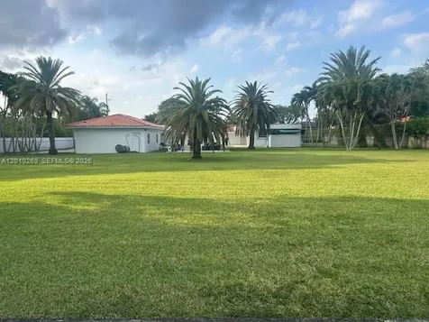 9540 SW 68th Street Miami FL 33173