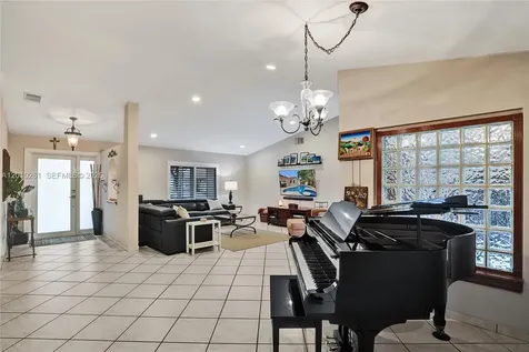 13621 SW 18th Street Miramar FL 33027