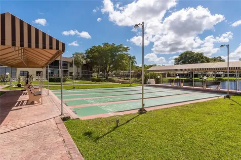 200 Ashbury Road Hollywood FL 33024
