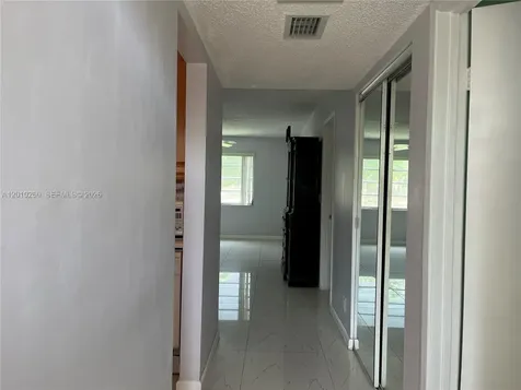 200 Ashbury Road Hollywood FL 33024