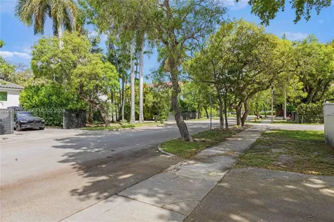 1821 Jefferson Avenue Miami Beach FL 33139