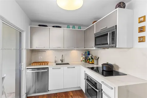 1821 Jefferson Avenue Miami Beach FL 33139