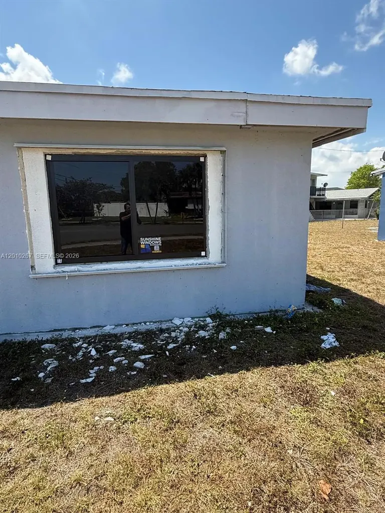 1501 NW 3rd Way Pompano Beach FL 33060