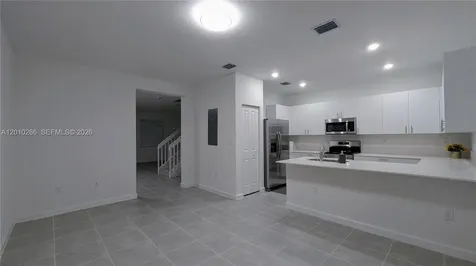 2628 SE 28 Drive Homestead FL 33035
