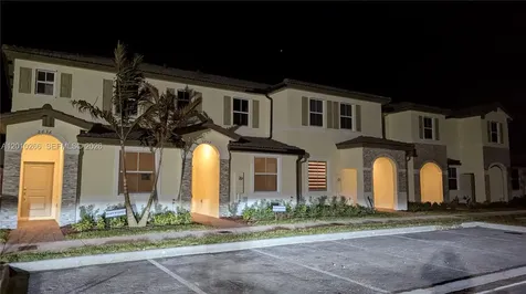 2628 SE 28 Drive Homestead FL 33035