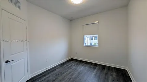 2628 SE 28 Drive Homestead FL 33035