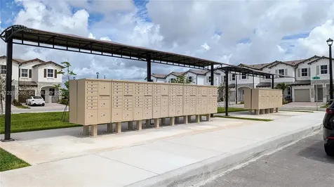 2628 SE 28 Drive Homestead FL 33035