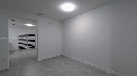 2628 SE 28 Drive Homestead FL 33035