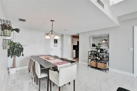 1250 S Miami Avenue Miami FL 33130
