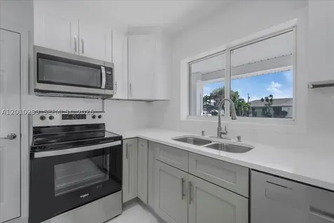 105 SE 45th Other City - In The State Of Florida FL 33904