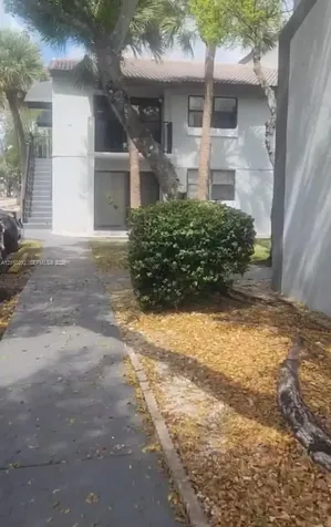 7220 NW 179th Street Hialeah FL 33015