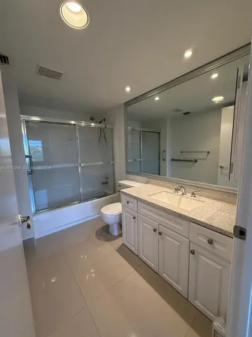 1300 SW 125th Avenue Pembroke Pines FL 33027