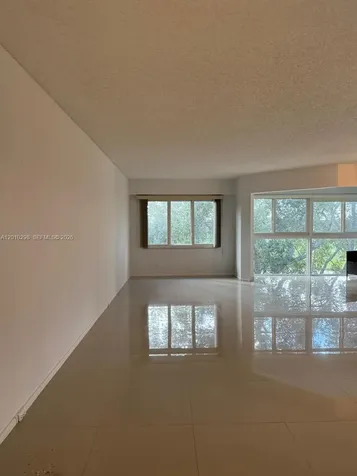 1300 SW 125th Avenue Pembroke Pines FL 33027