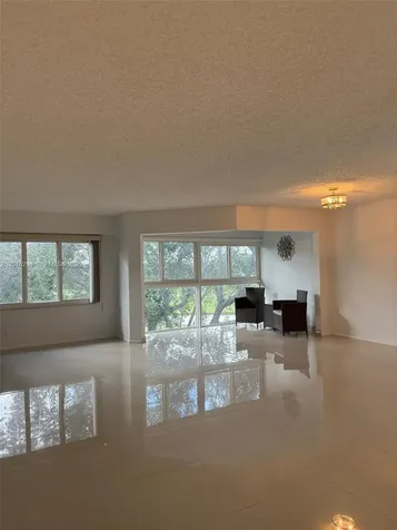 1300 SW 125th Avenue Pembroke Pines FL 33027