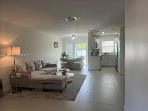 6742 SW 18th Court North Lauderdale FL 33068