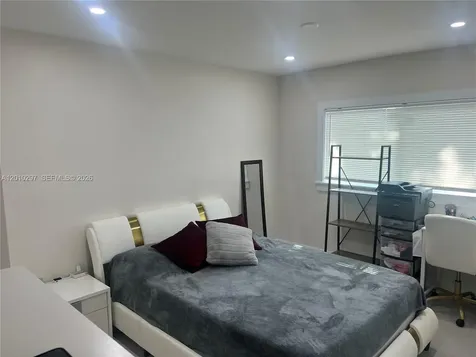 6742 SW 18th Court North Lauderdale FL 33068