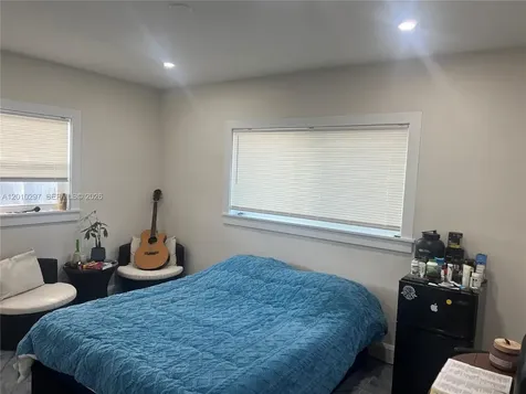 6742 SW 18th Court North Lauderdale FL 33068